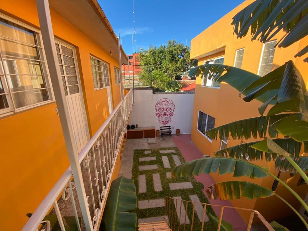 Los Nardos Hostel -Pet Friendly- Oaxaca Eksteriør bilde